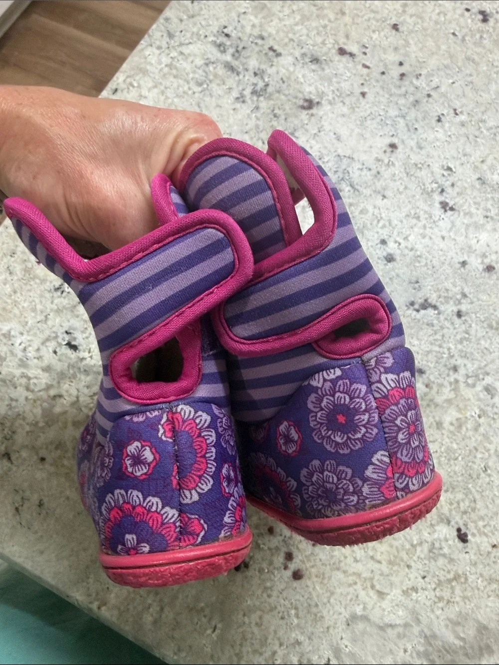 Bogs Kids' Baby Pansy Stripe Snow Boot Pink Purple Waterproof Size 6 Infant Girl